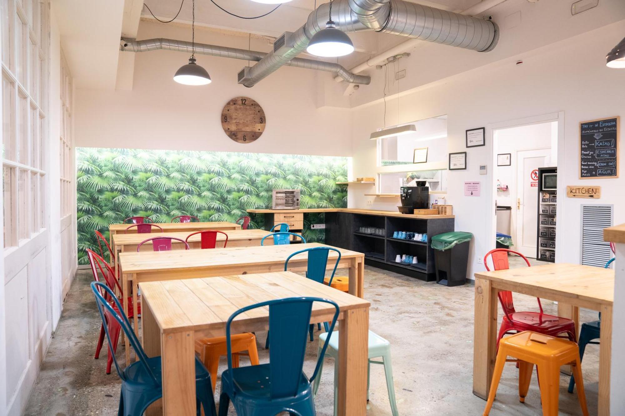 Koba Hostel Сан-Себастьян Экстерьер фото