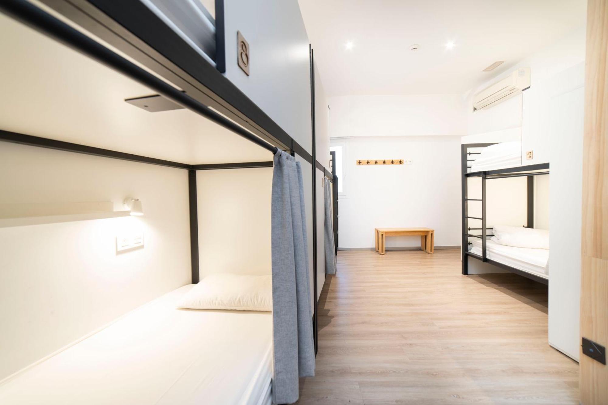 Koba Hostel Сан-Себастьян Экстерьер фото