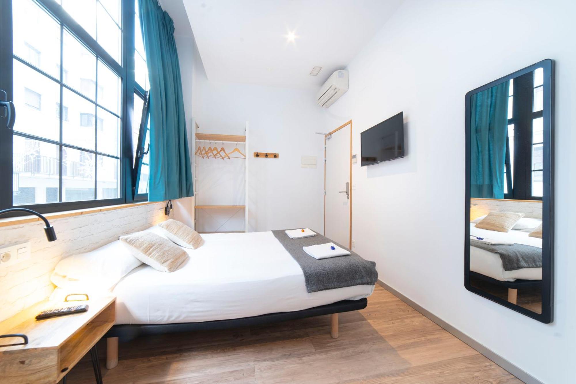 Koba Hostel Сан-Себастьян Экстерьер фото