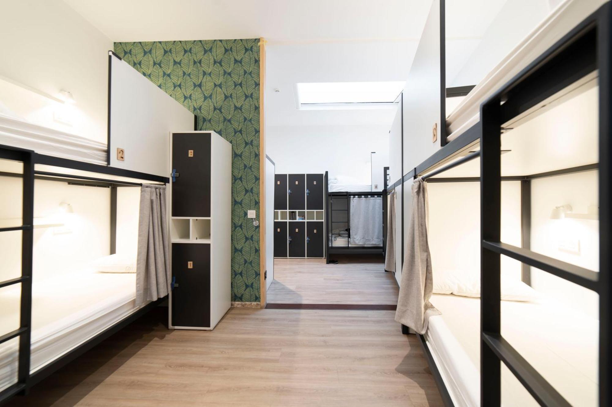 Koba Hostel Сан-Себастьян Экстерьер фото